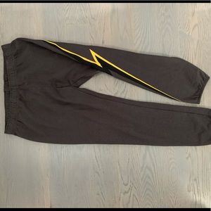 Monrow grey sweats with lightning bolt on side